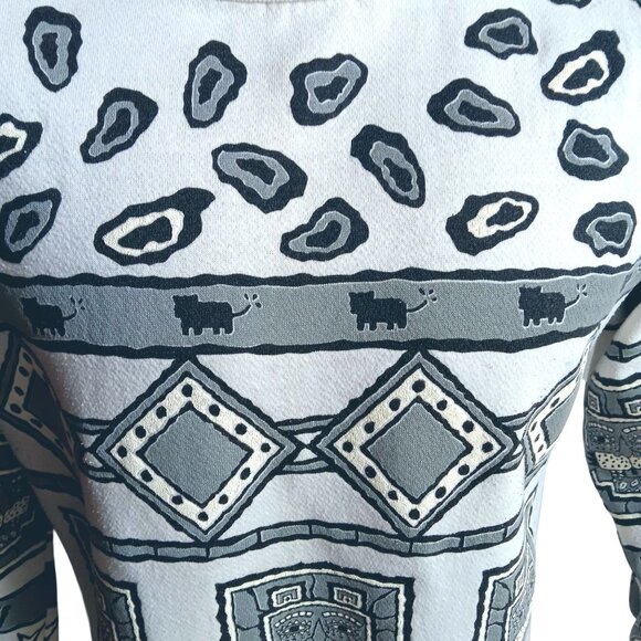 Vintage Womens SweatShirt Large 1980s Puff AOP Aztec Mayan Cats T-shirt  Scarab - Picture 2 of 6